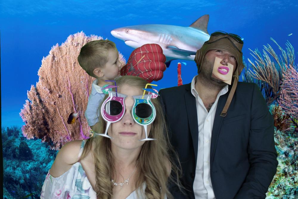 Gary & Julie's Wedding | View more photos from the event at gallery.myphotoboothexperience.co.uk/u/MyPhotoBoothExperienceLtd/Gary-Julies-Wedding